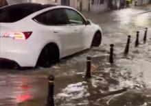 İstanbul&rsquo;da sağanak etkili oluyor 