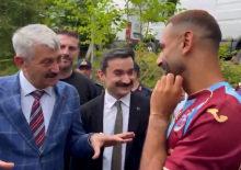 Belediye başkanından Salah'a ilgin&ccedil; teklif: 'Gel buradan toprak al'
