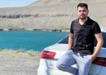 D&uuml;ğ&uuml;n kana bulandı! Kabinden bı&ccedil;aklan gen&ccedil; &ouml;ld&uuml;
