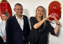 Yeni Parti'de ilk h&uuml;sran! Dilek İmamoğlu partiyi b&ouml;ld&uuml;