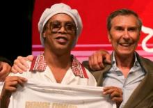 Efsane futbolcu Ronaldinho, 46'sında futbola geri d&ouml;n&uuml;yor