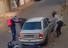 Brezilya'da gasp&ccedil;ıların feci sonu: Peşlerine d&uuml;şen kurban ikisini de &ouml;ld&uuml;rd&uuml;!