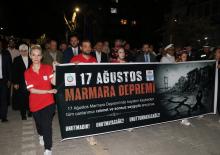 Marmara Depremi'nde hayatını kaybedenler Yalova'da anıldı