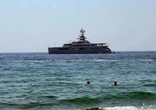 Kuşadası'na 250 milyon dolarlık mega yat demirlendi!