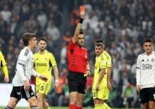 Derbi &ouml;ncesi alarm! Son 30 ma&ccedil;ta 20 kırmızı kart &ccedil;ıktı