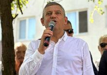  &Ouml;zg&uuml;r &Ouml;zel'den peş peşe gaflar: Eski partisi CHP dedi, ardından İYİ Parti dedi
