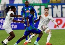 Alanya deplasmanda 3 puanı tek golle aldı