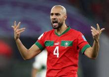 Amrabat'tan teknik direkt&ouml;r a&ccedil;ıklaması! 'O varsa ben yokum'
