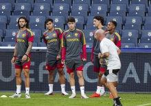 Roma cephesinde Fenerbah&ccedil;e ma&ccedil;ı &ouml;ncesi sakatlık şoku! 