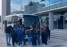 Kadın kılığına girip evlilik vaadiyle tuzağa &ccedil;ektiler: 10 tutuklu 