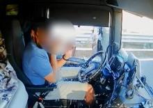 Film sahnelerini aratmayan anlar: T&uuml;rk TIR'ı, silahlı 4 kişi tarafından gasbedildi