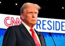 Trump'tan bomba karar: Beyaz Saray'a girişleri yasaklandı!