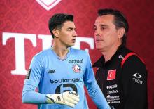 Montella'dan Berke'ye '&Uuml;vey evlat' muamelesi!