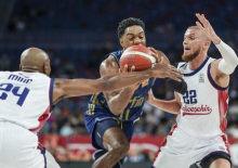 Fenerbah&ccedil;e'ye potada ilk hafta darbe! 15 sayı fark yediler