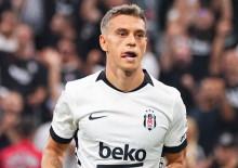 Trossard ne zaman sahalara d&ouml;necek? D&ouml;n&uuml;ş&uuml; i&ccedil;in tarih verildi