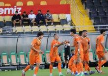 Alanyaspor Amed'e gol yağdırdı!