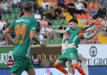 Alanya'da gol sesi &ccedil;ıkmadı! Puanlar paylaşıldı
