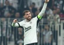 S&uuml;per Lig'de haftanın gol&uuml; Beşiktaş - Kocaelispor ma&ccedil;ından...