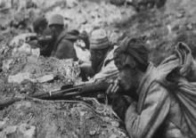 111 yıl sonra g&uuml;n y&uuml;z&uuml;ne &ccedil;ıktı! T&uuml;rk askeri yaralı İngiliz&rsquo;i b&ouml;yle kurtarmış