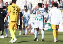 1. Lig'de 10 kişi kalan takım ma&ccedil;ı &ccedil;evirdi! Zirveye ortak oldu