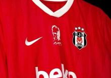 Beşiktaş, yeni formasını tanıttı!