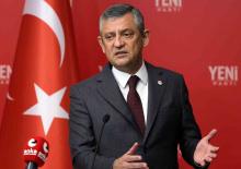 &Ouml;zg&uuml;r &Ouml;zel'den skandal sokak &ccedil;ağrısı
