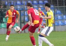 &Ccedil;ağrı Balta F.Bah&ccedil;e'ye yetmedi! G.Saray, ma&ccedil;ı geriden gelip kazandı