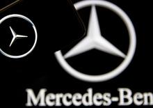 Mercedes-Benz, &Ccedil;in pazarı ve artan maliyetler nedeniyle kar hedeflerini d&uuml;ş&uuml;rd&uuml;