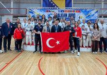 Milli sporculardan Balkan Şampiyonası'nda 7 madalya